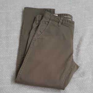 Dockers Original Olive Green Casual Pants